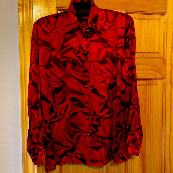 Escada 💯Silk Stunning Red Print Gorgeous Buttons ButtonDown ShirtMade InGermany